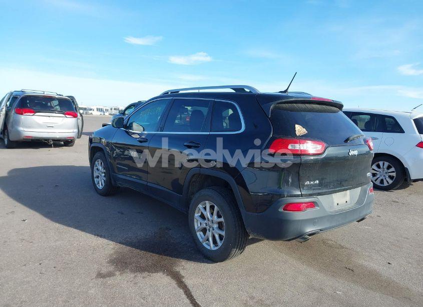 Photo 3 of 2014 Jeep Cherokee LATITUDE (VIN 1C4PJMCS0EW147262)