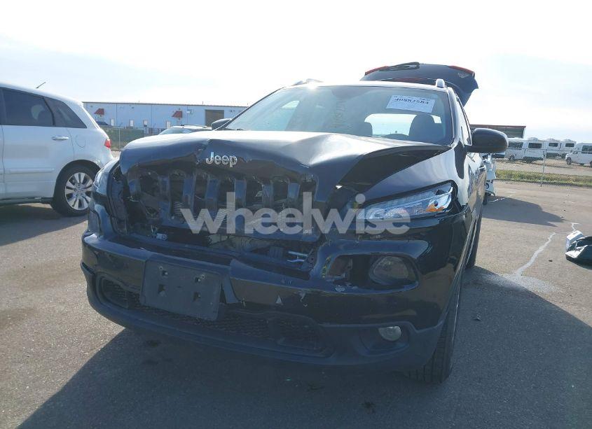 Photo 6 of 2014 Jeep Cherokee LATITUDE (VIN 1C4PJMCS0EW147262)