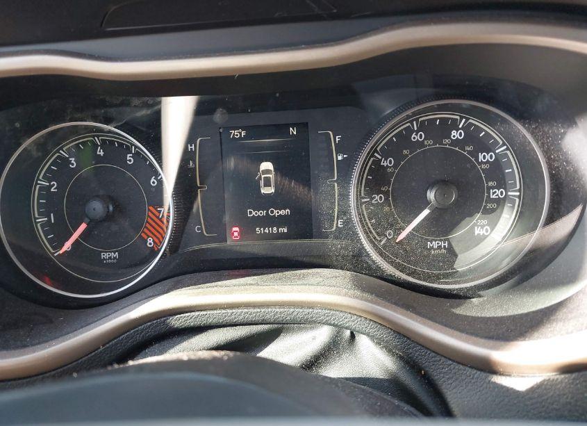 Photo 7 of 2014 Jeep Cherokee LATITUDE (VIN 1C4PJMCS0EW180908)