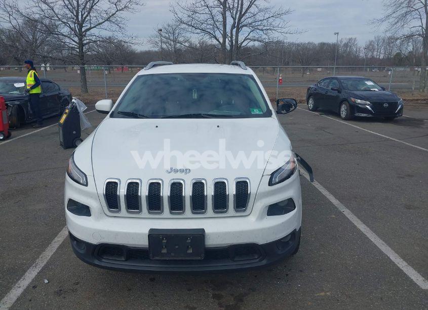 Photo 12 of 2014 Jeep Cherokee LATITUDE (VIN 1C4PJMCS0EW191696)