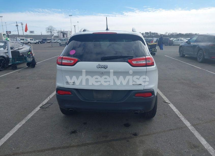 Photo 16 of 2014 Jeep Cherokee LATITUDE (VIN 1C4PJMCS0EW191696)