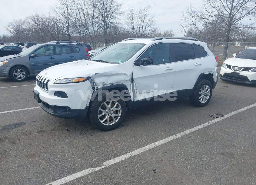 Photo 2 of 2014 Jeep Cherokee LATITUDE (VIN 1C4PJMCS0EW191696)
