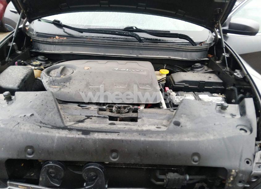 Photo 10 of 2014 Jeep Cherokee LATITUDE (VIN 1C4PJMCS0EW226320)