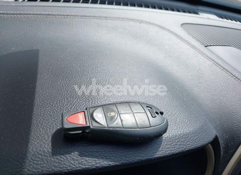 Photo 11 of 2014 Jeep Cherokee LATITUDE (VIN 1C4PJMCS0EW230416)