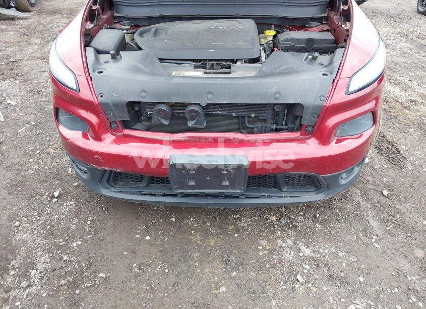 Photo 5 of 2014 Jeep Cherokee LATITUDE (VIN 1C4PJMCS0EW261021)