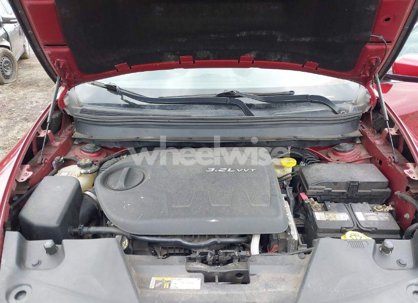 Photo 8 of 2014 Jeep Cherokee LATITUDE (VIN 1C4PJMCS0EW261021)