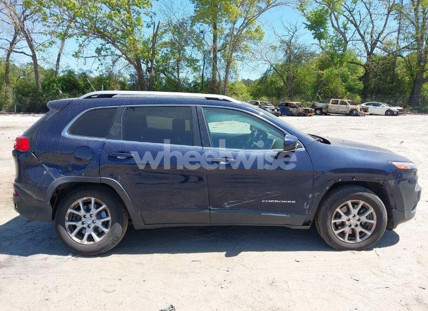 Photo 13 of 2014 Jeep Cherokee LATITUDE (VIN 1C4PJMCS0EW296402)