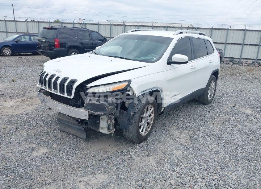 Photo 2 of 2014 Jeep Cherokee LATITUDE (VIN 1C4PJMCS0EW315417)