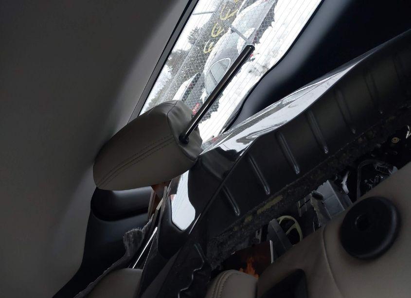 Photo 12 of 2015 Jeep Cherokee LATITUDE (VIN 1C4PJMCS0FW510421)