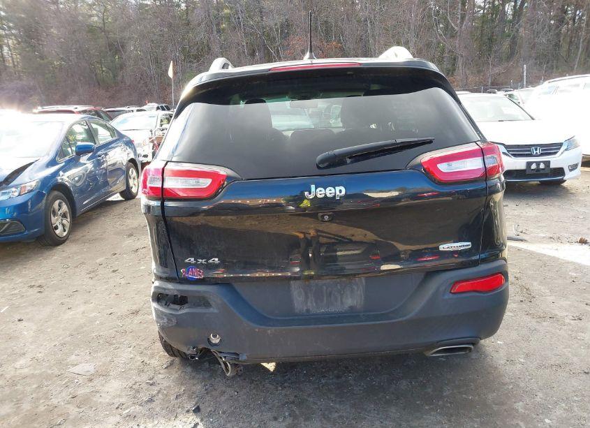 Photo 16 of 2015 Jeep Cherokee LATITUDE (VIN 1C4PJMCS0FW559232)