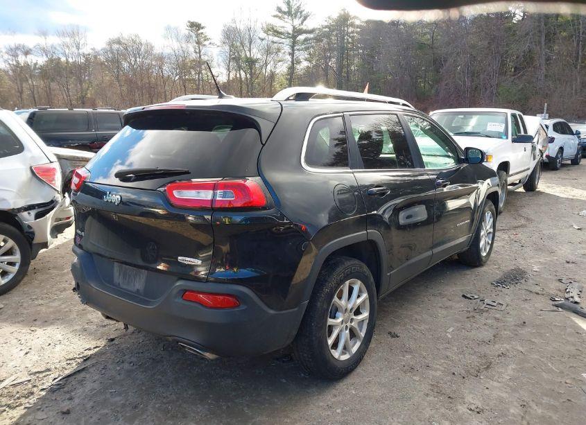 Photo 4 of 2015 Jeep Cherokee LATITUDE (VIN 1C4PJMCS0FW559232)