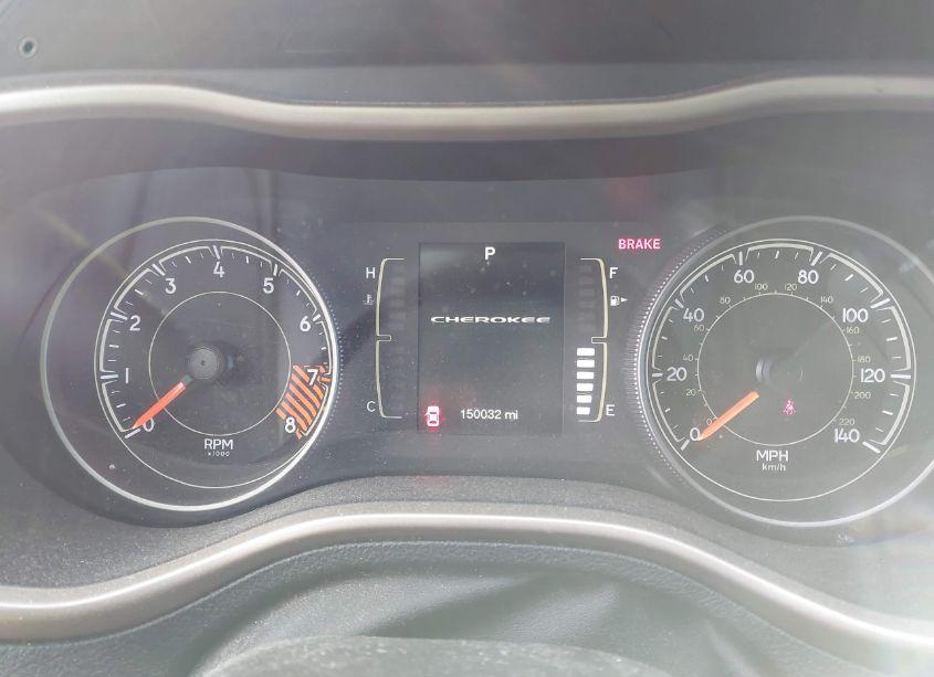 Photo 7 of 2015 Jeep Cherokee LATITUDE (VIN 1C4PJMCS0FW559232)