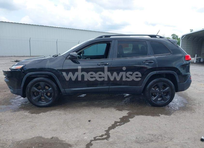 Photo 14 of 2015 Jeep Cherokee LATITUDE (VIN 1C4PJMCS0FW750570)