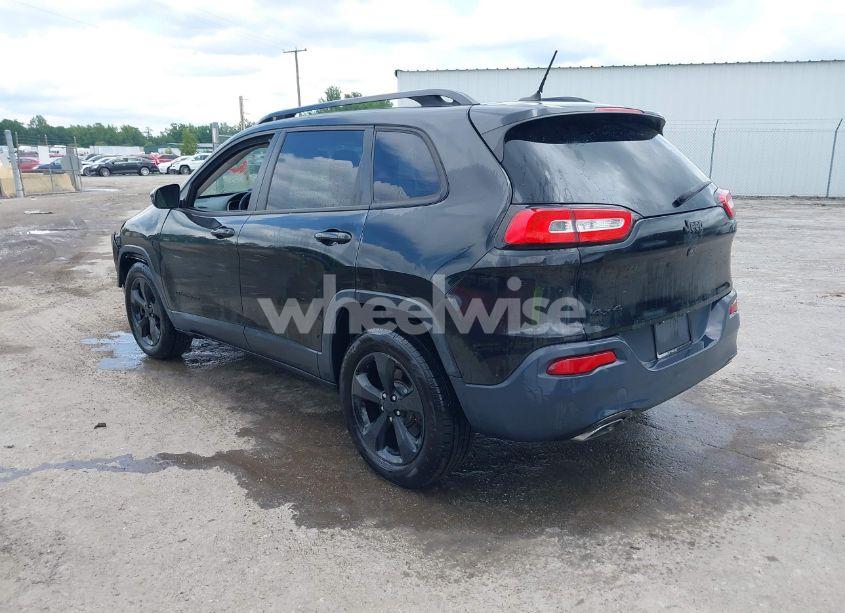 Photo 3 of 2015 Jeep Cherokee LATITUDE (VIN 1C4PJMCS0FW750570)
