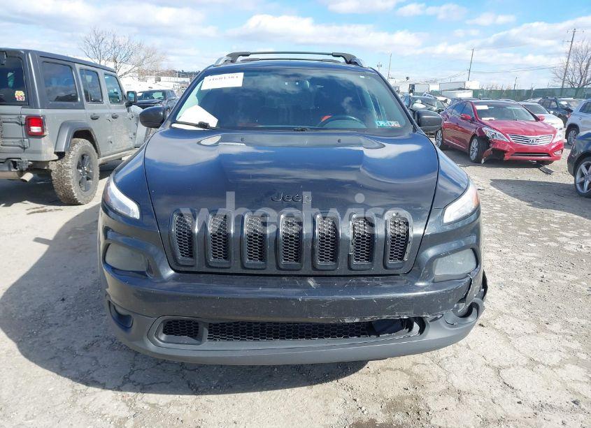 Photo 11 of 2015 Jeep Cherokee LATITUDE (VIN 1C4PJMCS0FW774920)