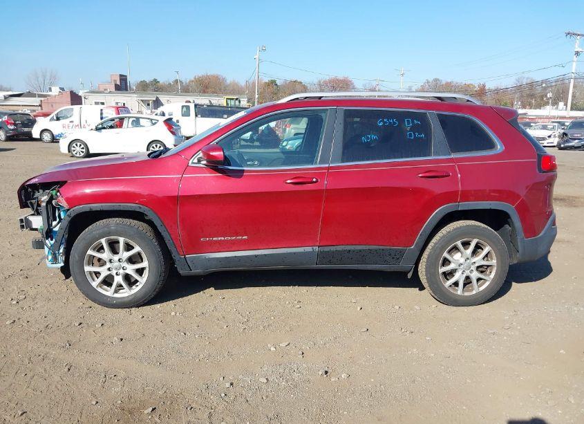 Photo 14 of 2016 Jeep Cherokee LATITUDE (VIN 1C4PJMCS0GW105631)
