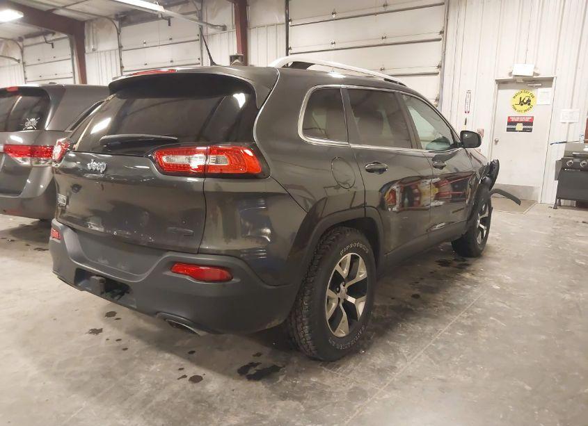 Photo 4 of 2016 Jeep Cherokee LATITUDE (VIN 1C4PJMCS0GW265959)
