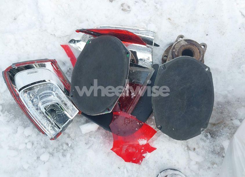 Photo 12 of 2017 Jeep Cherokee LATITUDE 4X4 (VIN 1C4PJMCS0HW504346)