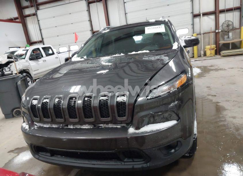 Photo 12 of 2017 Jeep Cherokee NORTH (VIN 1C4PJMCS0HW558469)