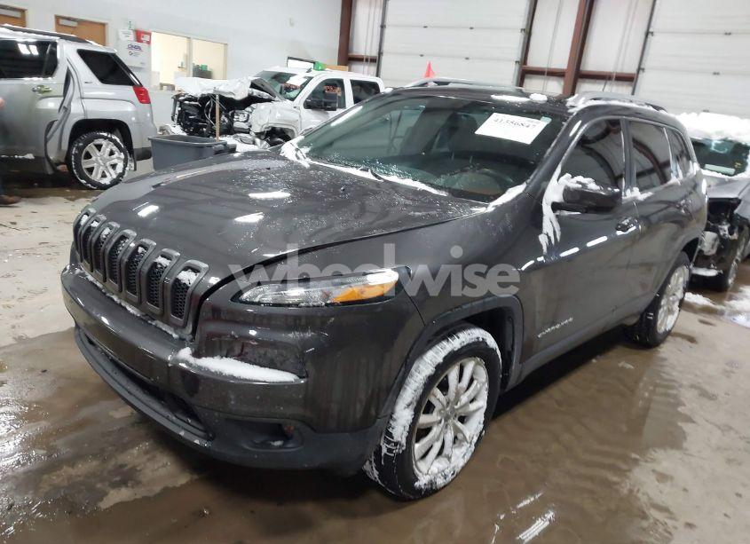 Photo 2 of 2017 Jeep Cherokee NORTH (VIN 1C4PJMCS0HW558469)