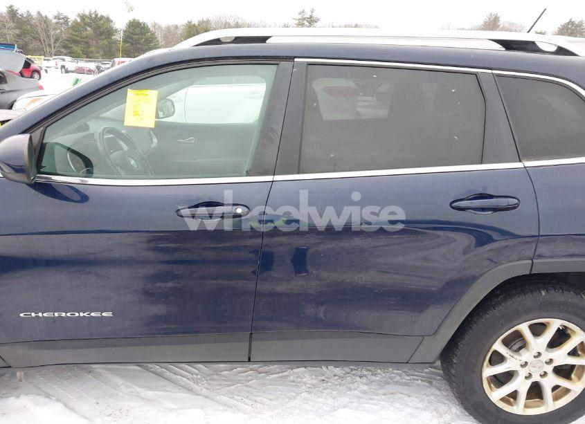 Photo 14 of 2014 Jeep Cherokee LATITUDE (VIN 1C4PJMCS1EW122497)