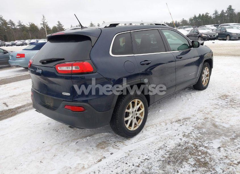 Photo 4 of 2014 Jeep Cherokee LATITUDE (VIN 1C4PJMCS1EW122497)