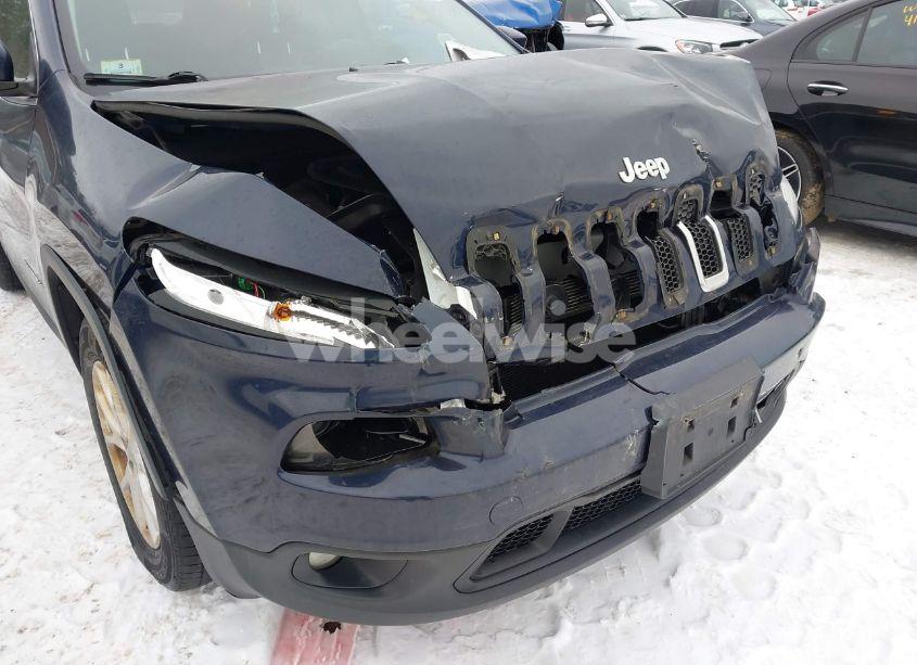 Photo 6 of 2014 Jeep Cherokee LATITUDE (VIN 1C4PJMCS1EW122497)