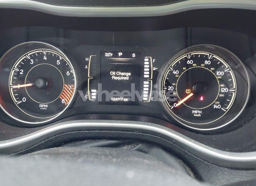 Photo 7 of 2014 Jeep Cherokee LATITUDE (VIN 1C4PJMCS1EW122497)