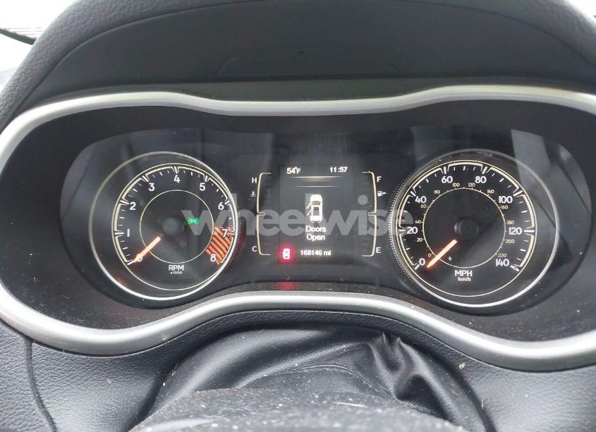 Photo 7 of 2014 Jeep Cherokee LATITUDE (VIN 1C4PJMCS1EW190833)