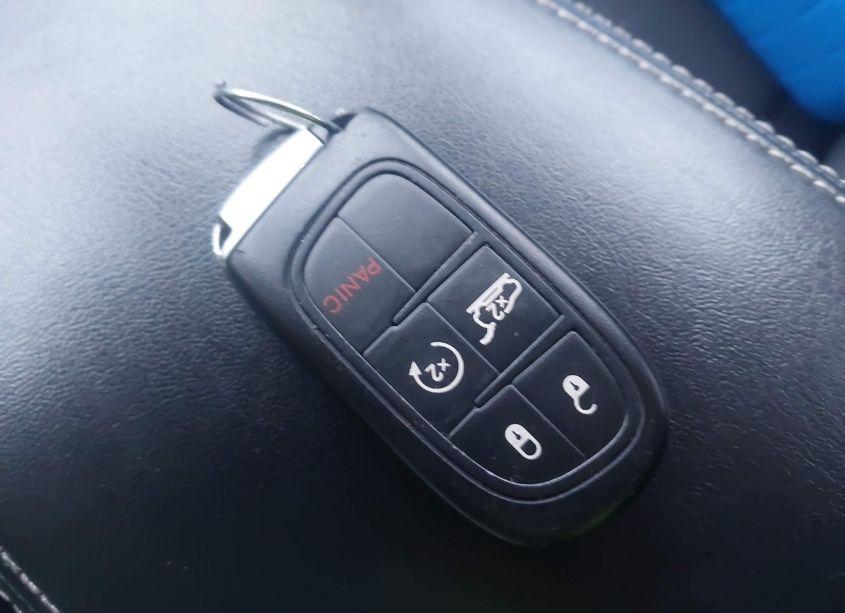 Photo 11 of 2014 Jeep Cherokee LATITUDE (VIN 1C4PJMCS1EW197863)