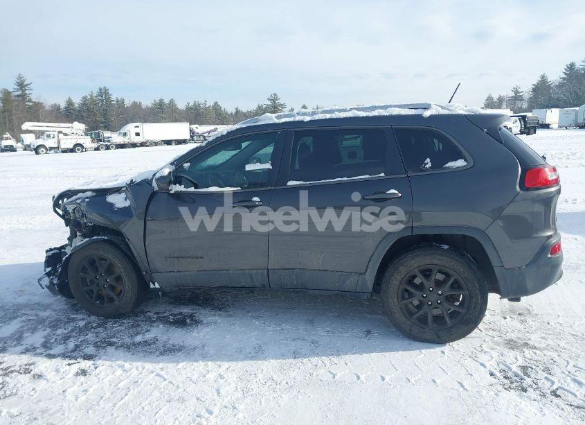 Photo 15 of 2014 Jeep Cherokee LATITUDE (VIN 1C4PJMCS1EW281701)