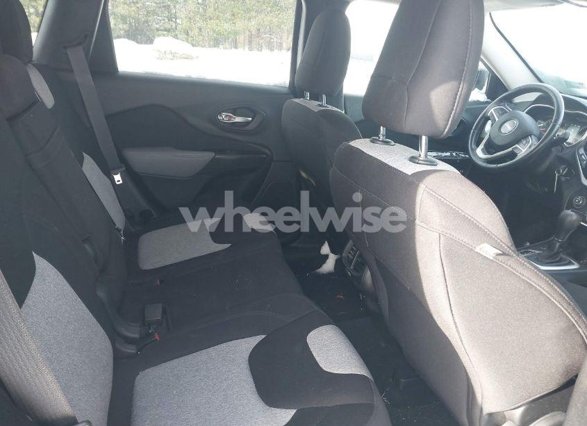 Photo 8 of 2014 Jeep Cherokee LATITUDE (VIN 1C4PJMCS1EW281701)