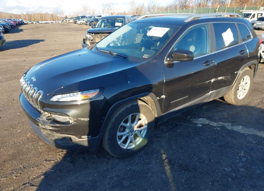 Photo 2 of 2014 Jeep Cherokee LATITUDE (VIN 1C4PJMCS1EW321792)