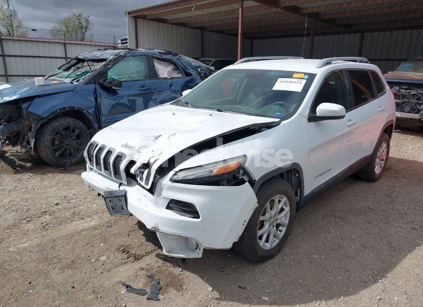 Photo 22 of 2015 Jeep Cherokee LATITUDE (VIN 1C4PJMCS1FW541757)
