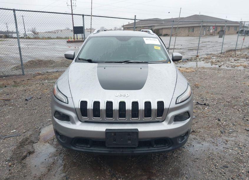 Photo 12 of 2015 Jeep Cherokee LATITUDE (VIN 1C4PJMCS1FW615341)