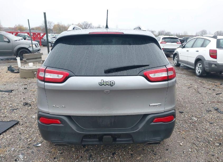 Photo 16 of 2015 Jeep Cherokee LATITUDE (VIN 1C4PJMCS1FW615341)