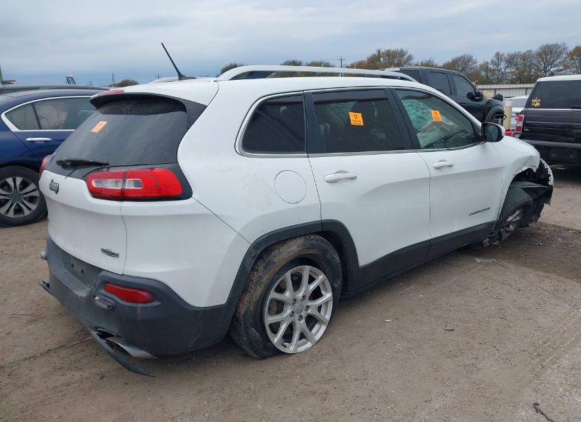 Photo 4 of 2015 Jeep Cherokee NORTH (VIN 1C4PJMCS1FW619924)