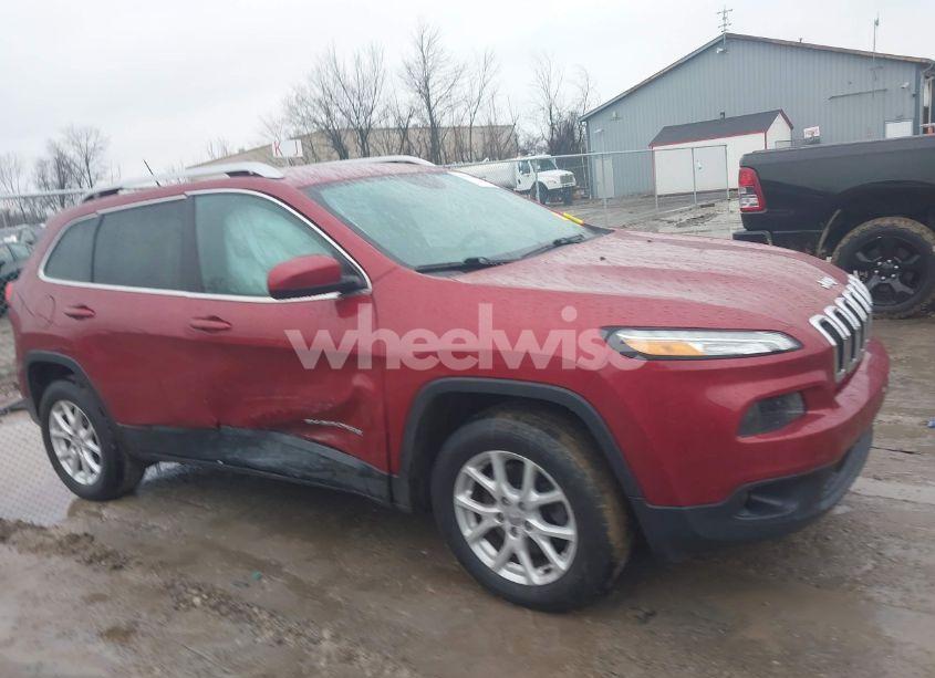 Photo 13 of 2015 Jeep Cherokee LATITUDE (VIN 1C4PJMCS1FW649201)