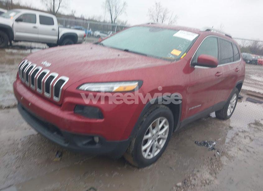 Photo 2 of 2015 Jeep Cherokee LATITUDE (VIN 1C4PJMCS1FW649201)