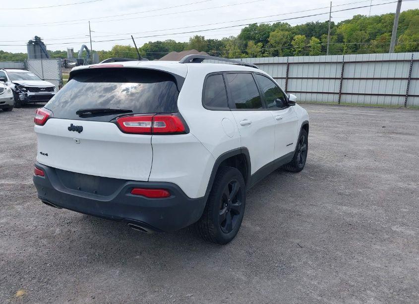 Photo 4 of 2015 Jeep Cherokee LATITUDE ALTITUDE (VIN 1C4PJMCS1FW750674)