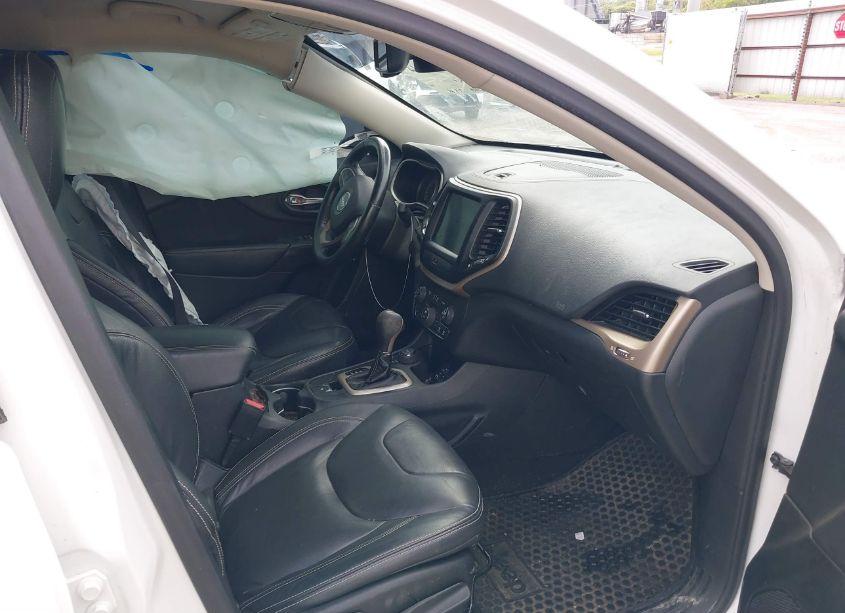 Photo 5 of 2015 Jeep Cherokee LATITUDE ALTITUDE (VIN 1C4PJMCS1FW750674)