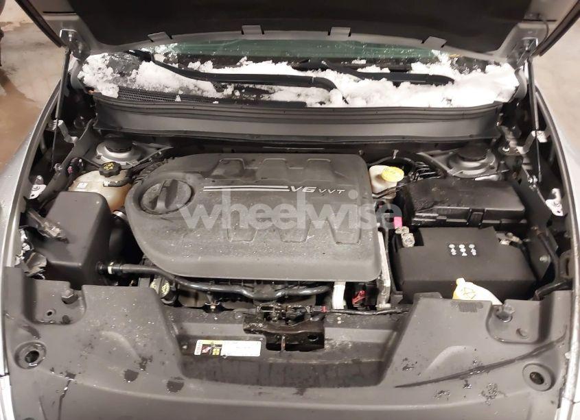 Photo 10 of 2016 Jeep Cherokee LATITUDE (VIN 1C4PJMCS1GW170018)