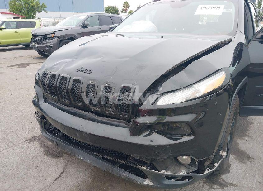 Photo 6 of 2016 Jeep Cherokee ALTITUDE (VIN 1C4PJMCS1GW174733)