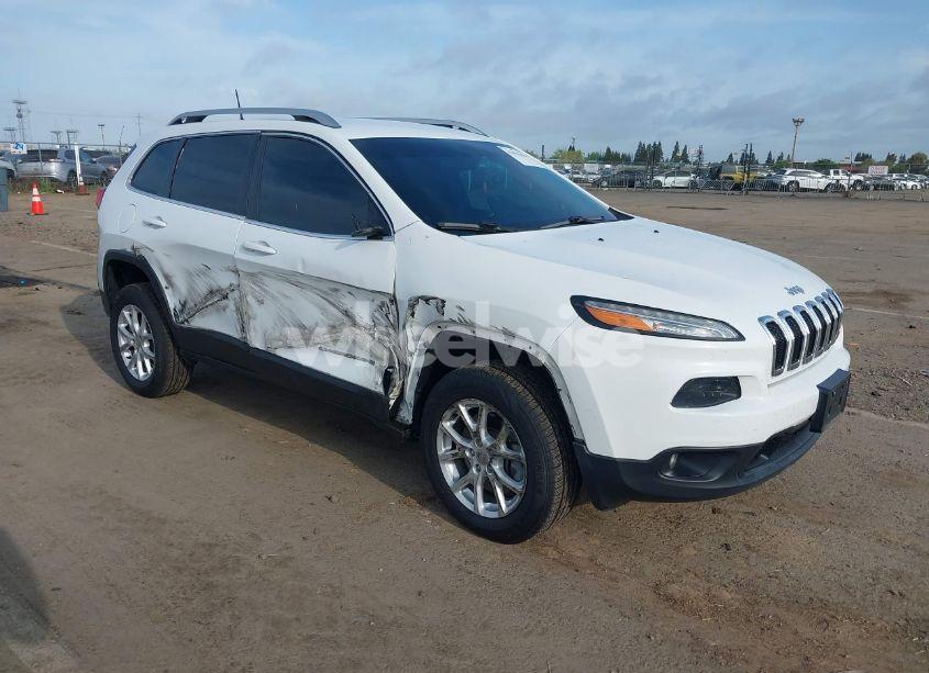 2016 Jeep Cherokee LATITUDE (VIN 1C4PJMCS1GW185442) main photo