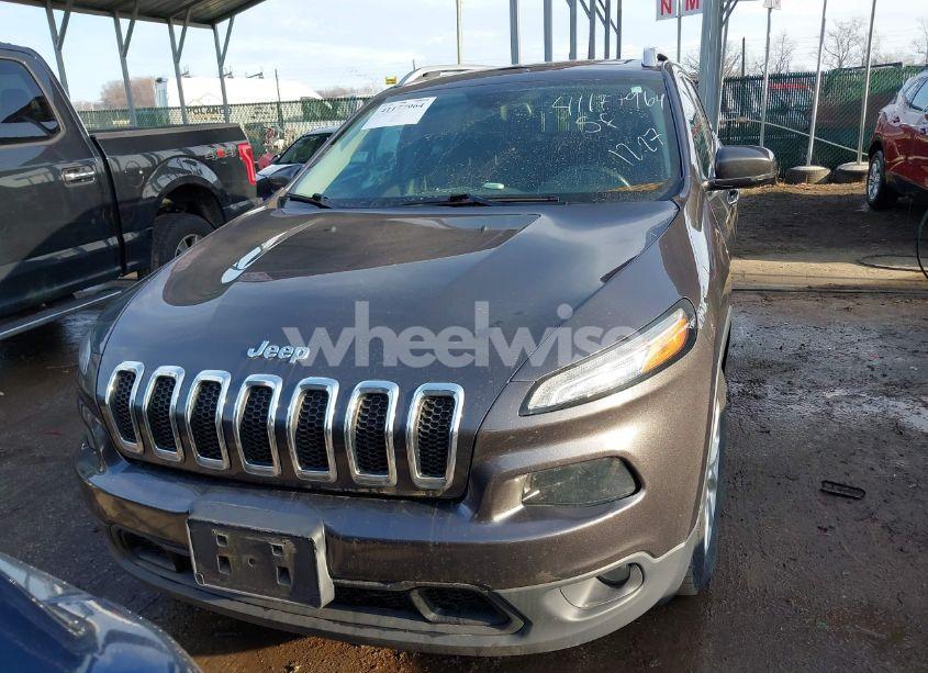 Photo 12 of 2016 Jeep Cherokee LATITUDE (VIN 1C4PJMCS1GW241704)