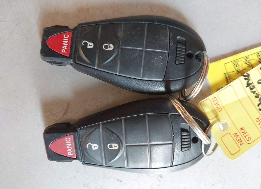 Photo 11 of 2016 Jeep Cherokee LATITUDE (VIN 1C4PJMCS1GW254615)