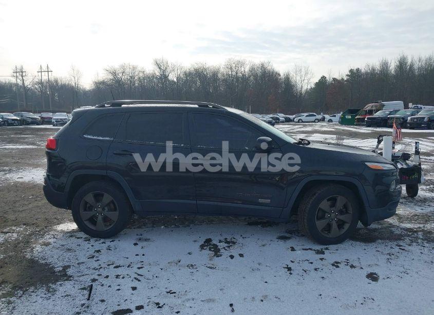 Photo 13 of 2016 Jeep Cherokee 75TH ANNIVERSARY (VIN 1C4PJMCS1GW326557)