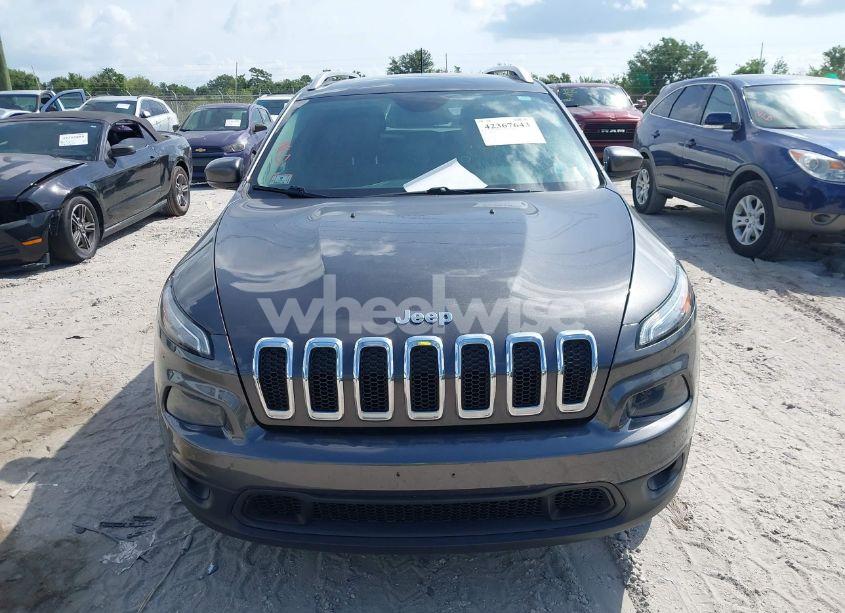 Photo 12 of 2016 Jeep Cherokee LATITUDE (VIN 1C4PJMCS1GW367447)