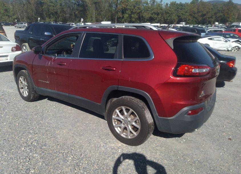 Photo 3 of 2017 Jeep Cherokee LATITUDE 4X4 (VIN 1C4PJMCS1HD216122)