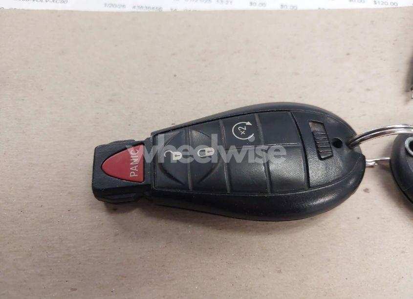 Photo 11 of 2017 Jeep Cherokee LATITUDE 4X4 (VIN 1C4PJMCS1HW532415)